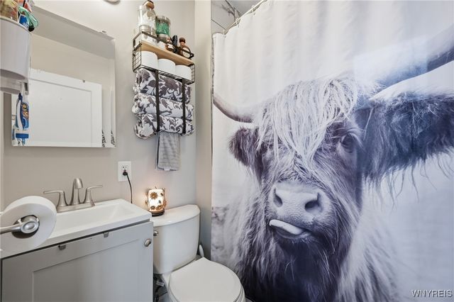 318 73rd Street, Niagara Falls, NY 14304