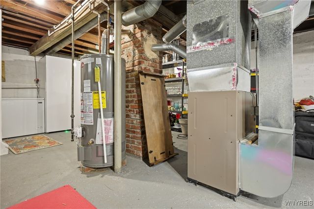 318 73rd Street, Niagara Falls, NY 14304