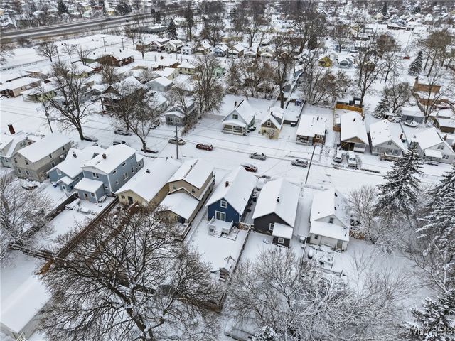 318 73rd Street, Niagara Falls, NY 14304