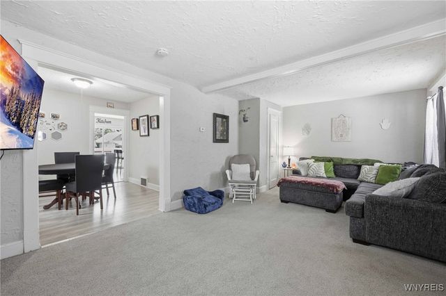 318 73rd Street, Niagara Falls, NY 14304