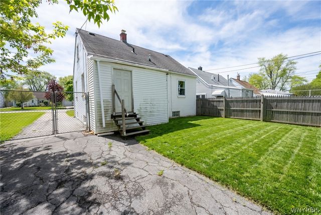 550 Emerson Drive, Amherst, NY 14226