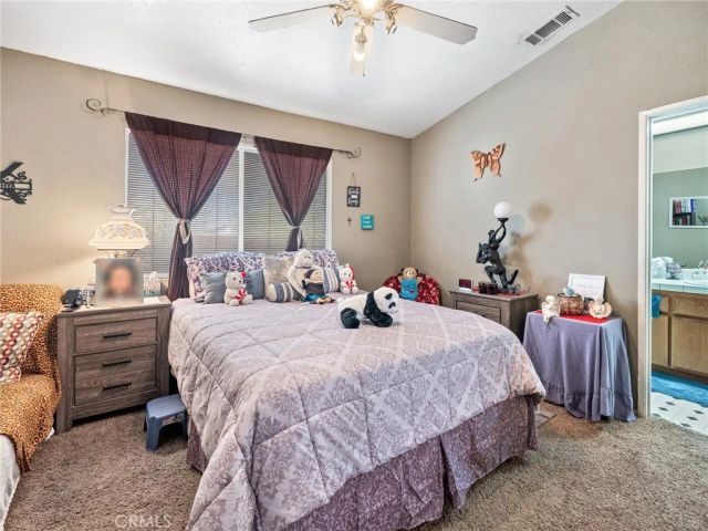 22404 Broken Lance Court, Apple Valley, CA 92307