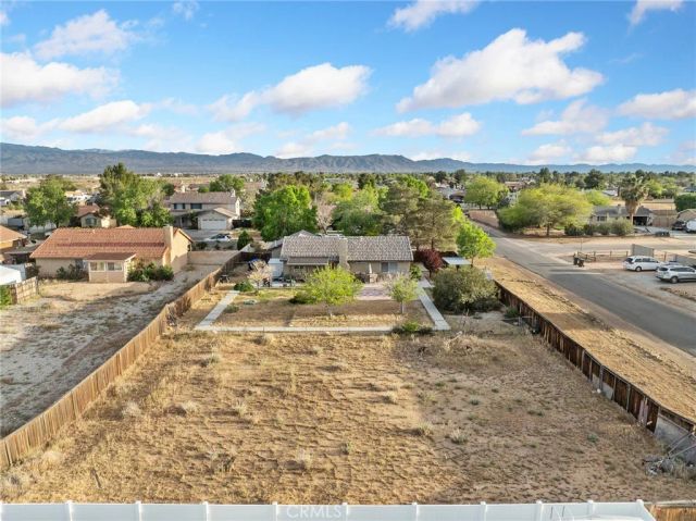 22404 Broken Lance Court, Apple Valley, CA 92307
