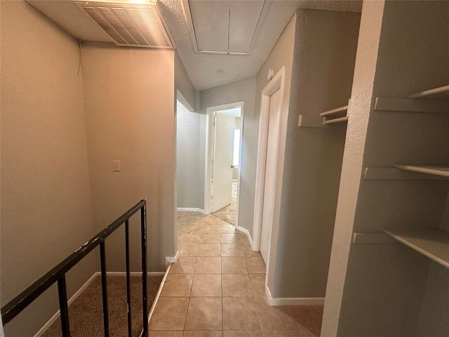 9447 Olde Towne Row, Dallas, TX 75227