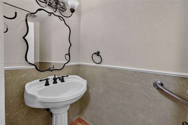 7055 W 3rd Court, Hialeah, FL 33014