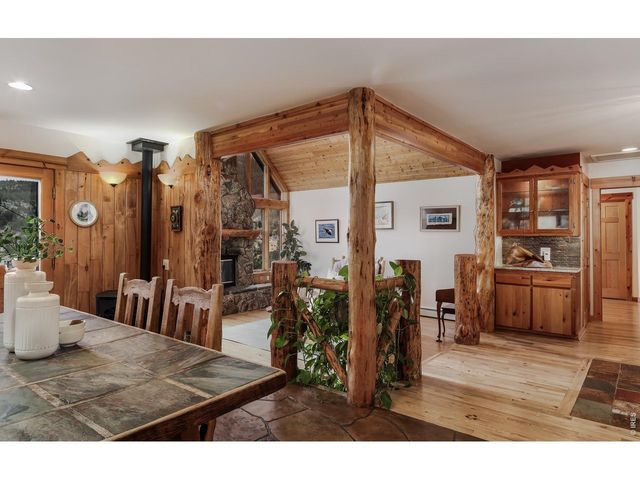 35 Cody Ct, Lyons, CO 80540