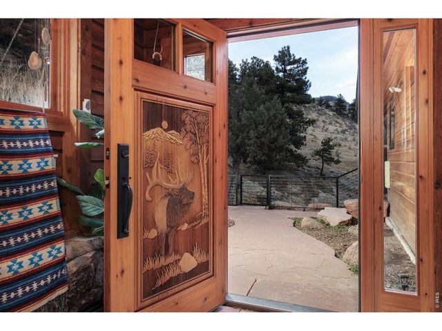 35 Cody Ct, Lyons, CO 80540