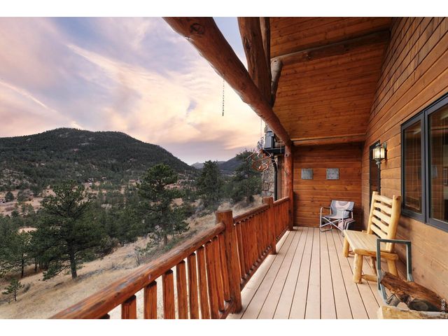 35 Cody Ct, Lyons, CO 80540