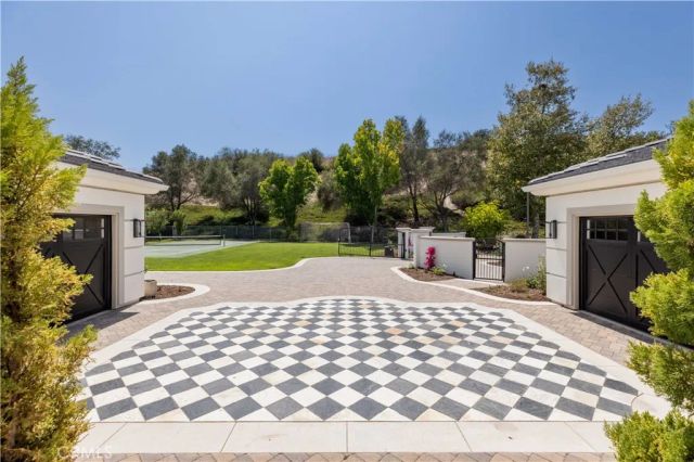 6 Shale, Coto De Caza, CA 92679