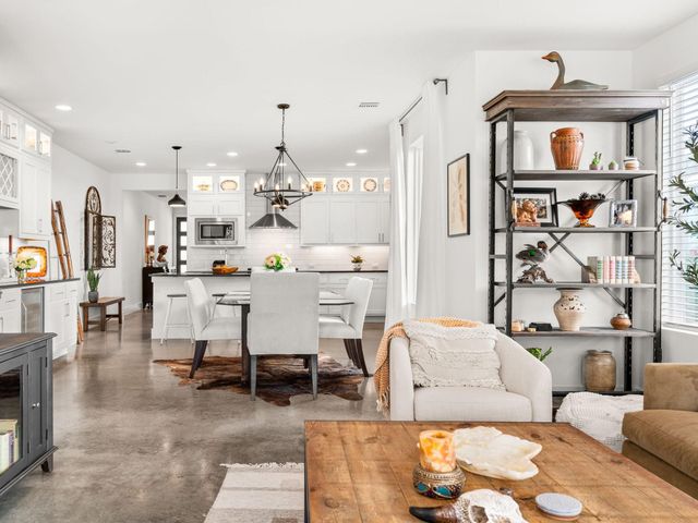 3711 Garden Villa LN A, Austin, TX 78704