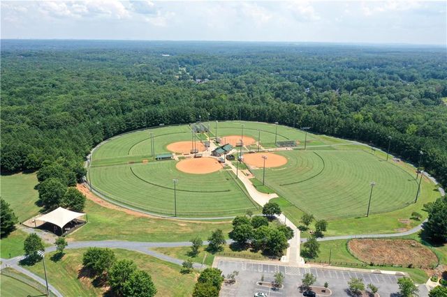 2879 Croftside Bridle Bend, Powder Springs, GA 30127