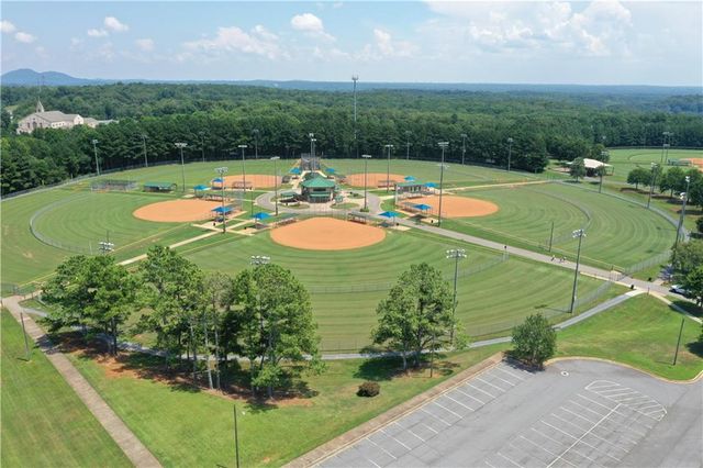 2879 Croftside Bridle Bend, Powder Springs, GA 30127