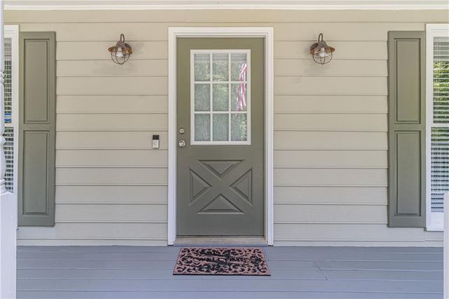 5747 Starboard Court, Buford, GA 30518