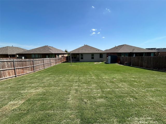 1105 Spanish Needle Trail, Fort Worth, TX 76177