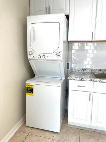 6510 Hickman Ave 102, Austin, TX 78723