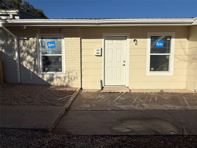 6510 Hickman Ave 102, Austin, TX 78723