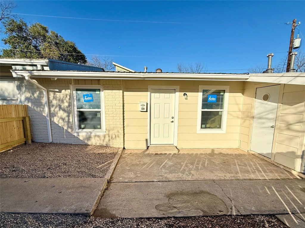 6510 Hickman Ave 102, Austin, TX 78723