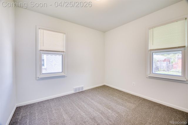 1660 Goddard Road, Lincoln Park, MI 48146