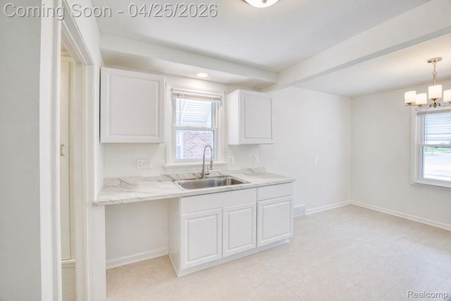 1660 Goddard Road, Lincoln Park, MI 48146