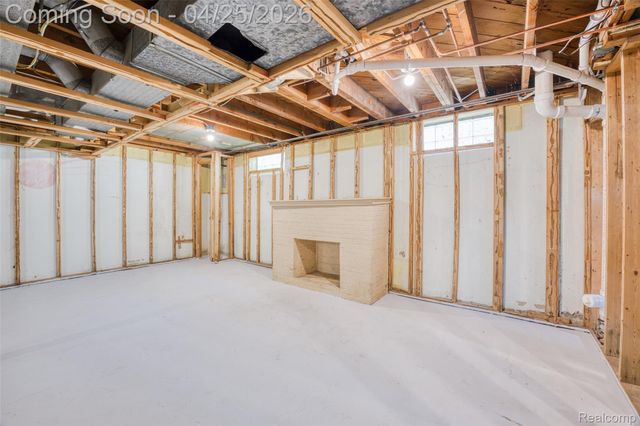 1660 Goddard Road, Lincoln Park, MI 48146