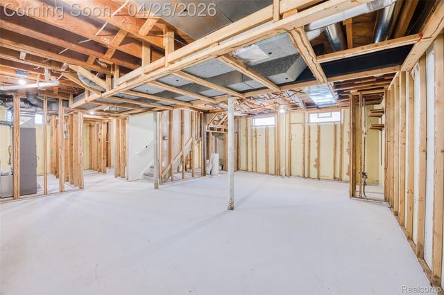 1660 Goddard Road, Lincoln Park, MI 48146