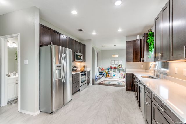 117 Wright Cove, Cibolo, TX 78108