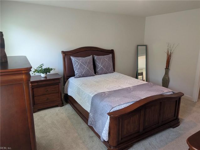 105 Rustic Run LN, Williamsburg, VA 23188