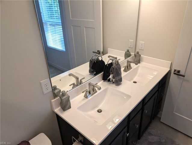 105 Rustic Run LN, Williamsburg, VA 23188