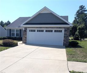 105 Rustic Run LN, Williamsburg, VA 23188