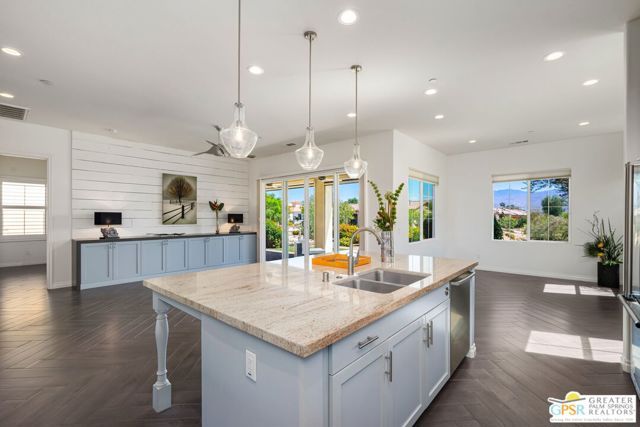 4111 Via Tramonti, Palm Desert, CA 92260