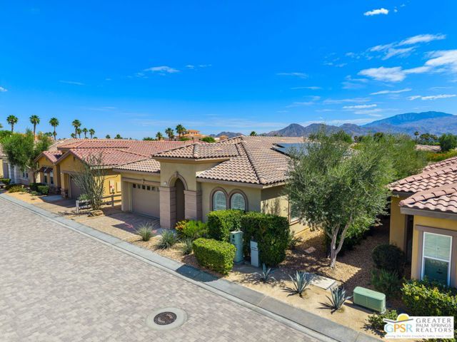 4111 Via Tramonti, Palm Desert, CA 92260