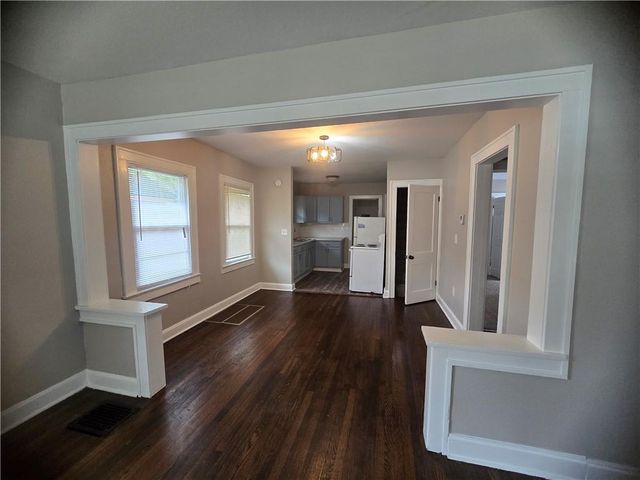 3109 E 51st Street, Kansas City, MO 64130