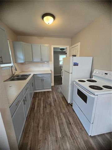 3109 E 51st Street, Kansas City, MO 64130