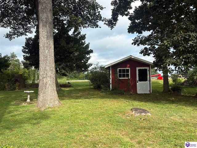5828 Leitchfield Loop Road, Cecilia, KY 42724