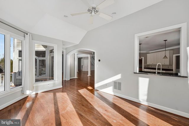 20581 MYERS PL, Leesburg, VA 20175