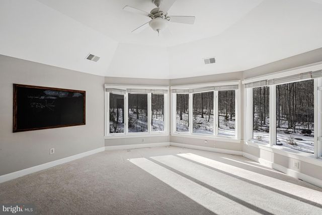 20581 MYERS PL, Leesburg, VA 20175