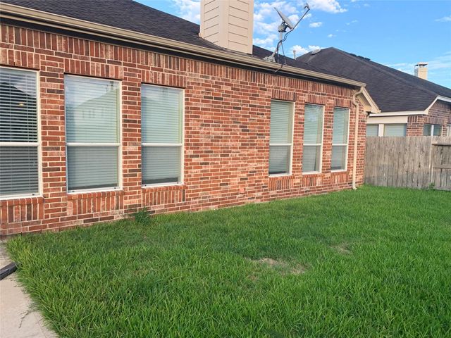 13110 Imperial Shore Drive, Pearland, TX 77584