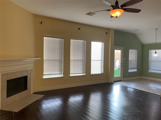 13110 Imperial Shore Drive, Pearland, TX 77584