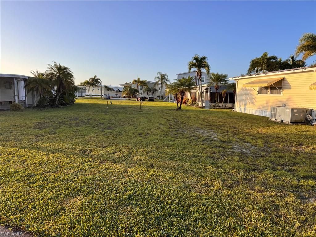 178 Orange Harbor DR, FORT MYERS, FL 33905 — exterior