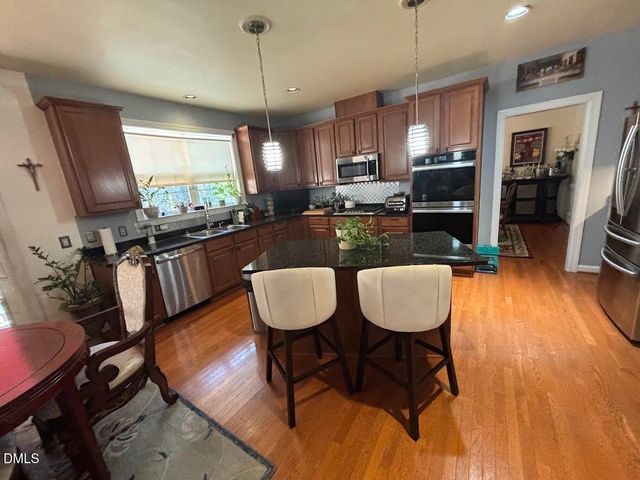 403 Red Barn Way, Apex, NC 27502