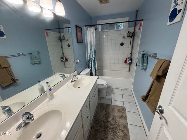 403 Red Barn Way, Apex, NC 27502