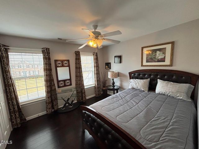 403 Red Barn Way, Apex, NC 27502