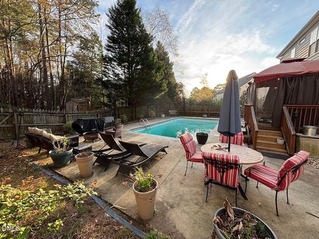 403 Red Barn Way, Apex, NC 27502