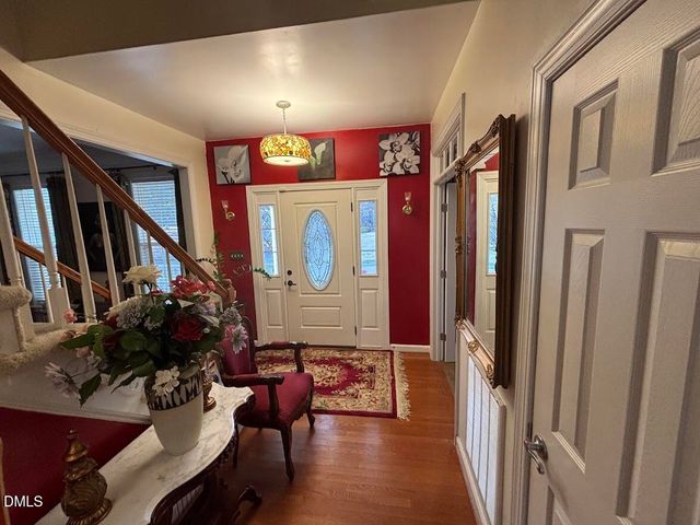 403 Red Barn Way, Apex, NC 27502