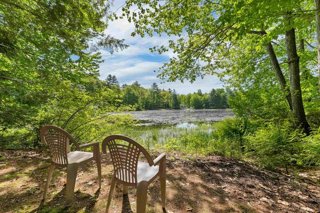 11 Robin Shore Drive, Canterbury, NH 03224