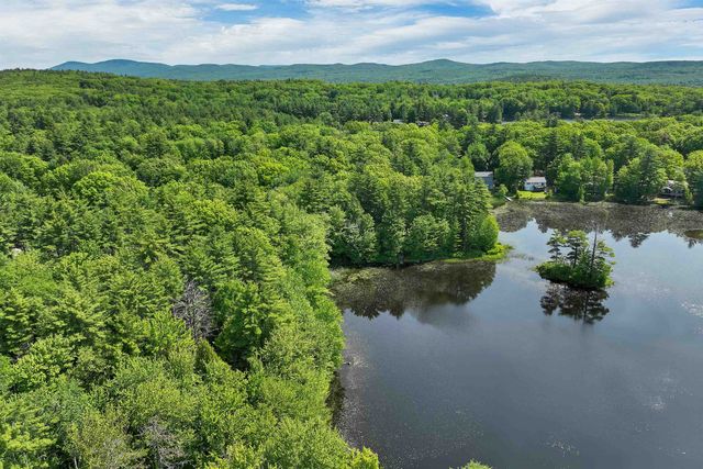 11 Robin Shore Drive, Canterbury, NH 03224