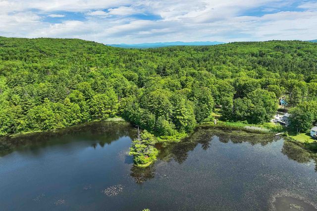 11 Robin Shore Drive, Canterbury, NH 03224