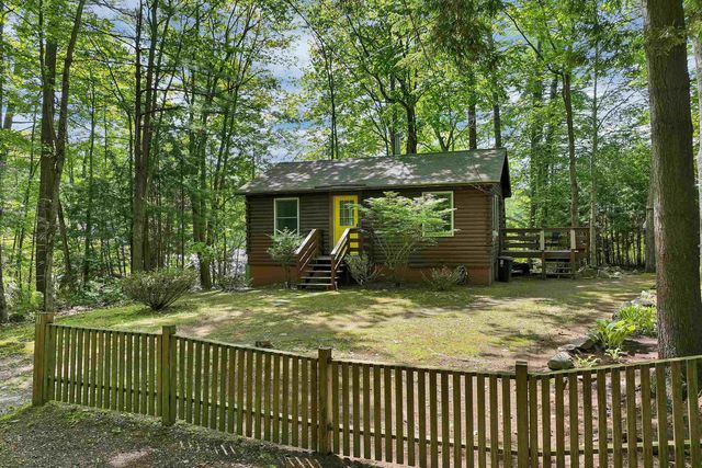 11 Robin Shore Drive, Canterbury, NH 03224