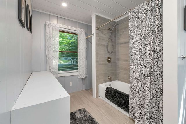 11 Robin Shore Drive, Canterbury, NH 03224