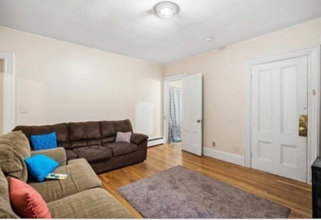 101 Lowell St 3, Peabody, MA 01960